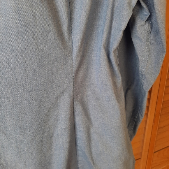 American Eagle Outfitters Prep Fit Shirt - Picture 8 of 10